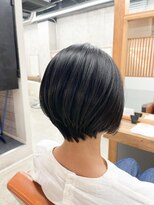 ユッカ エルア 武庫之荘南口(YUCCA elua) [エルア角床]大人可愛いショートボブ