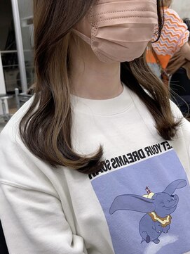 キラ 原宿(KILLA) インナーカラーミディアムショコラベージュボブウルフグレージュ