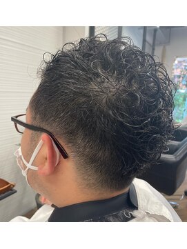 トエ(toe) [toe松山］クセ毛パーマ/メンズカット/ビジネスマンカット