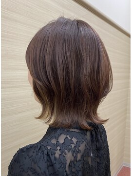 ラボー ノースプラザ店(LA'BO) レイヤーボブ×イヤリングカラー