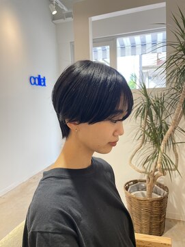 コレット 宇都宮(collet Gigi) 斜めバング/グレージュカラー/シルキーベージュ/ショート