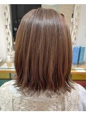 ミディアムヘアグレージュカラーデザインカラー斜めバング*
