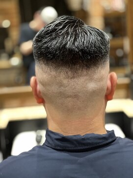 ヒロギンザバーバーショップ 丸の内店(HIRO GINZA BARBER SHOP) スキンフェード