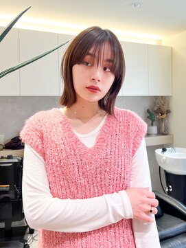 メゾンドイギー(MAISON de IGGY) ブリーチなしくびれボブシアーカラーセミディダークアッシュ