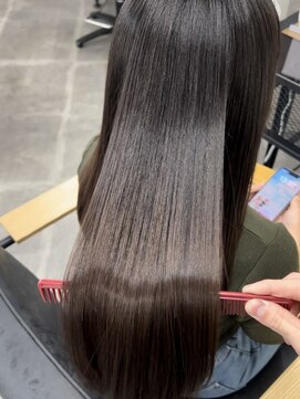 ノア 奈良駅前店(NoA) noa___hikaru 縮毛矯正　髪質改善　奈良市縮毛矯正　艶カラー
