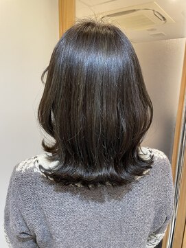 ヘアコレクション アンジュ(Hair collection Unge) ハイライトグリーン系カラー
