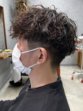 リット×ベリエ(Lit.×belier) 鹿児島シャドウパーマフェザーパーマ波巻きパーマスペインカール