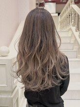 フーチー クーチー ヘッド ショップ 曽根本店(FUCHI KUCHI head shop)&nbsp;グラーデーショングレージュ