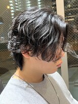 ノイセルヘアー(Noisyle Men's hair) リバースセンターパート/ニュアンスパーマ/ダウンバング/MEN'S