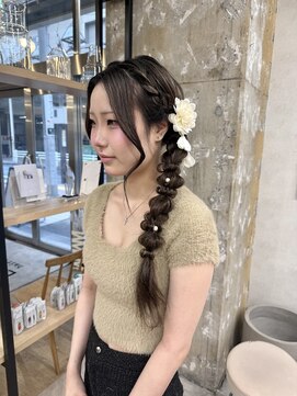 エレン(E L E N) 編みおろし/ヘアアレンジ