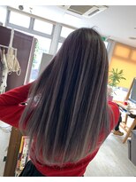 ホワイト(WHITE)&nbsp;[WHITE RYOTA] エアータッチバレイヤージュ＋エモピンク