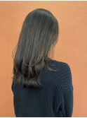 ミディアムヘア斜めバンググレージュカラーデザインカラー