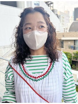 ナループロア ハチ(Nalu pu loa hachi) ボブパーマ/黒髪パーマ/切りっぱなしボブ/ショートボブ