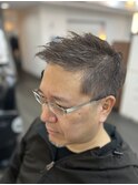 グレイヘアショート