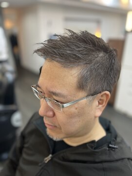 ロイヤルマン 梅田(ROYAL MAN) グレイヘアショート