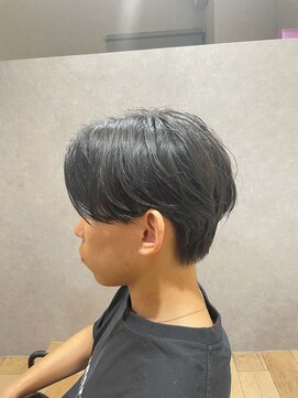 フィッカ(FIKKA) センターパートマッシュウルフ