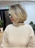 フレンチボブ × ブロンドバレイヤージュ