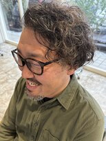 マンプスウタタ (Mumps utata)&nbsp;ルーズパーマ