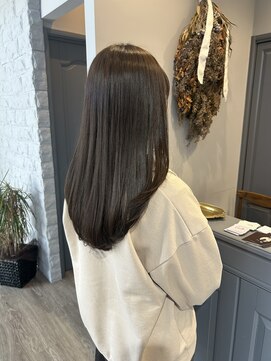 ジゼル 前橋(Giselle) やわらか透明感のオリーブベージュ◎