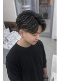 韓国風ナチュラルセンターパートフェザーパーマ