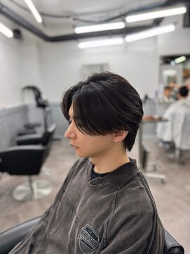 コア 新宿(CORE) 毛流れマッシュ