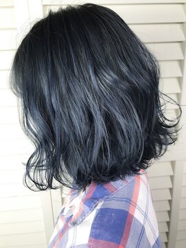 アリー 原宿 表参道(ALLY) [ALLY阿部]透明感たっぷりなネイビーグレージュ　２