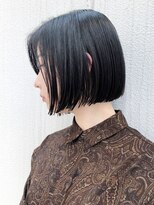 ブルーブラックワンレンボブ_耳かけウェーブパーマ_ba289281