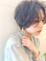ユーリー(juurii) ハンサムショートにさりげないウェーブ【juurii 菊地真理恵】