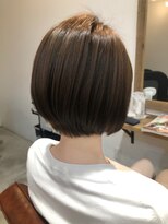ニコラ(Nicora) ショートボブ