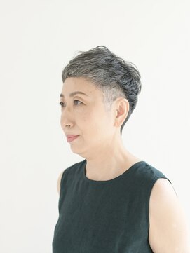えがお美容室 【えがお美容室】50代60代に人気☆似合わせショートバング