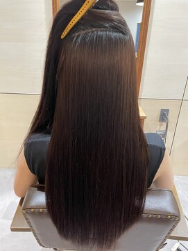 クオーレ(CUORE) 髪質が柔らかく髪の広がりを抑える縮毛矯正