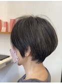 大人ショートボブヘアー
