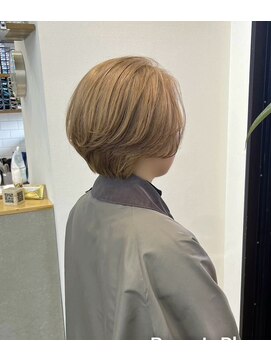 コポル(Copol) ショートボブ×夏カラー　ヘーゼルベージュ