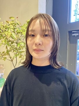 フェンヘアーアイス 中目黒(Fen.hair ici) 20代30代40代大人顔まわりステップボーンカット大人美人