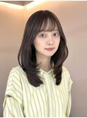 レイヤーカット　レイヤーミディアム　顔周りレイヤー