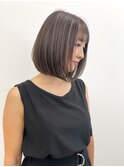 ハイライト白髪ぼかしダブルカラーインナーカラーショートボブ