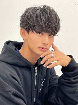 アーリー(Ali'i) ソフトツイストパーマサイドパートマッシュパーマウルフメンズ