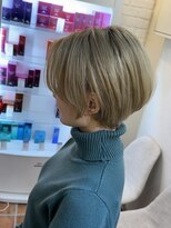 トッカ ヘアアンドトリートメント 難波店&nbsp;くびれ具合が可愛い◎ショートカット