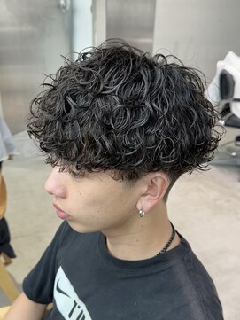 レタッチ バイ フィフス 天神大名(RETOUCH by fifth) 波巻きプードルパーマツイストスパイラルパーマシャドウパーマ