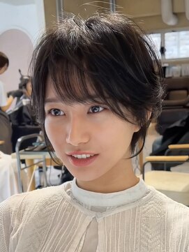 ティア(Tia.) （ショートヘア/丸みショート/小顔ショート/前髪/ショートボブ）