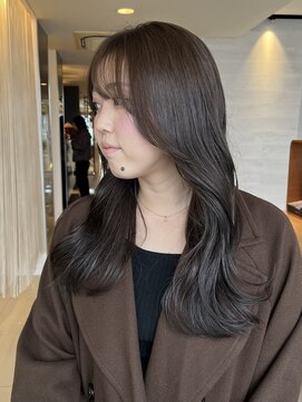 フェイス 大船(FACE) 透明感グレージュ【大船駅】太良坊航