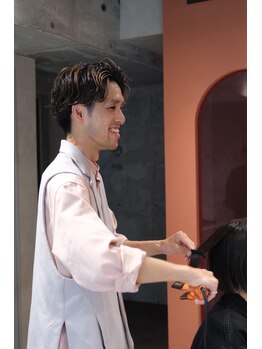 シーインフィニート 人形町店(C∞)の写真/担当スタイリストが薬剤塗布～アイロンまでトータルで丁寧に施術◎安心してお任せください◆