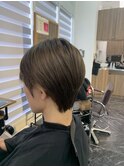 秋先どりマットカラー 耳だしショート