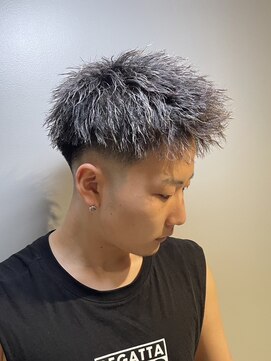 レグノバイグランツ 天神大名店(REGNO by GLANZ) ツーブロックショート/メンズカット/メンズ/ツイストパーマ/眉毛