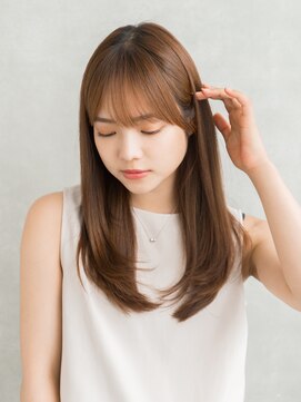 ナチュラルストレート/ロングヘア