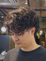 バーシャミ 博多(Baciami) 綾野剛さん風シャドウパーマ