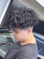 リベラル(liberal)&nbsp;縦落ちツイストスパイラルパーマ