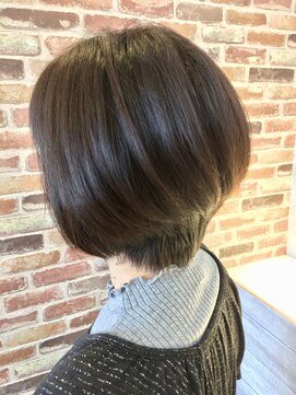 チル ホリデー(Chill holiday) 小顔ショート☆