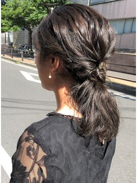 デコヘアー キートス(DECO HAIR kiitos) ゆるっとローポニー