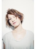 カジュアルショートボブ